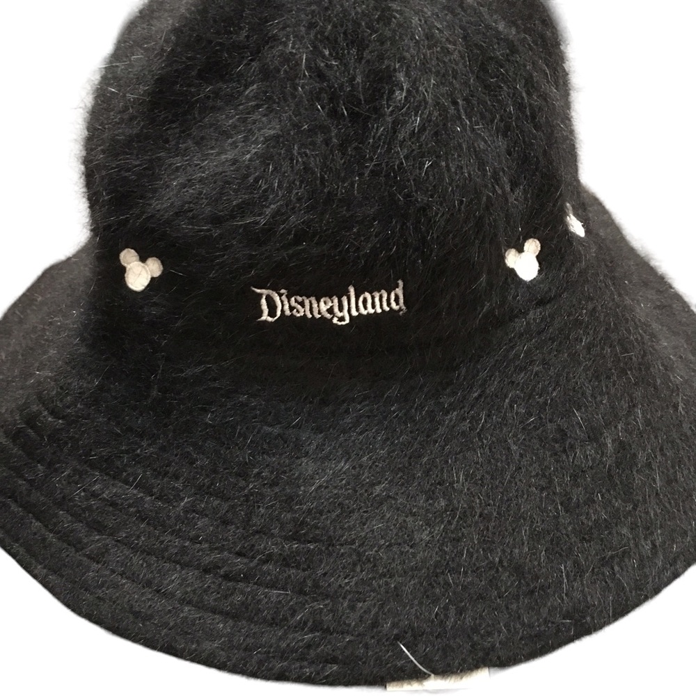 Black Vintage Disneyland Bucket Hat
